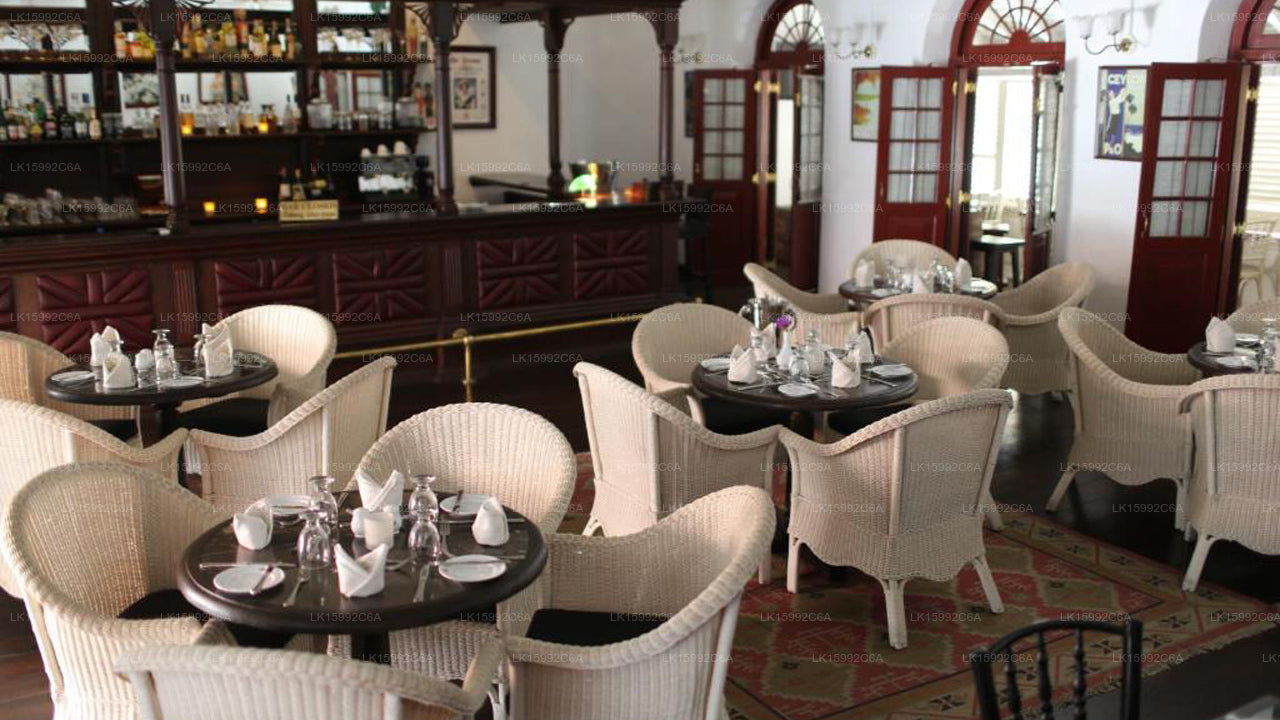 Royal Bar & Hotel, Kandy