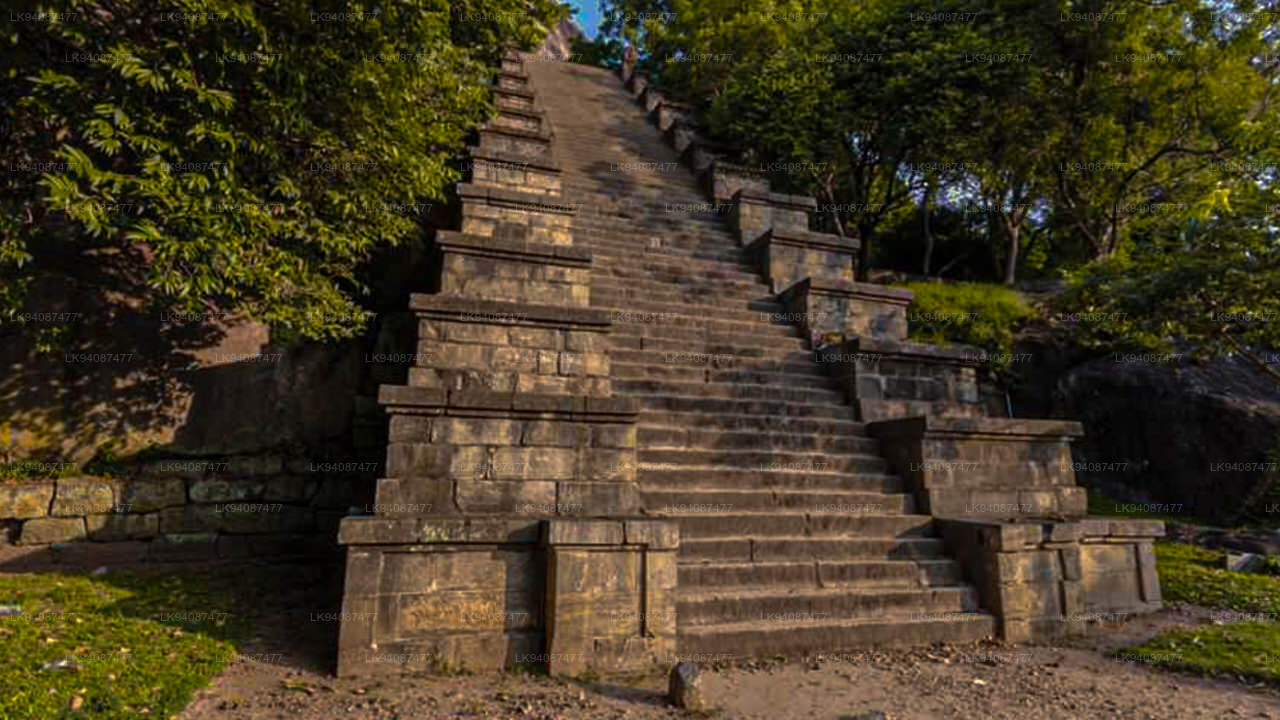 2 Ancient Kingdoms from Kandy