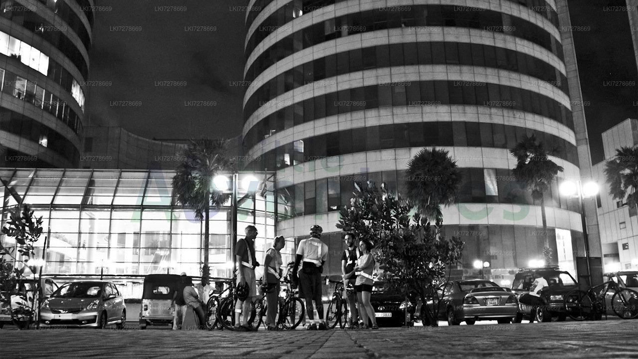 Ciclismo nocturno desde Colombo
