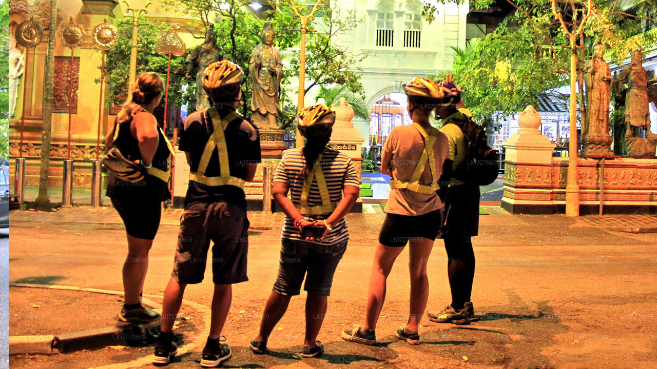 Ciclismo nocturno desde Colombo
