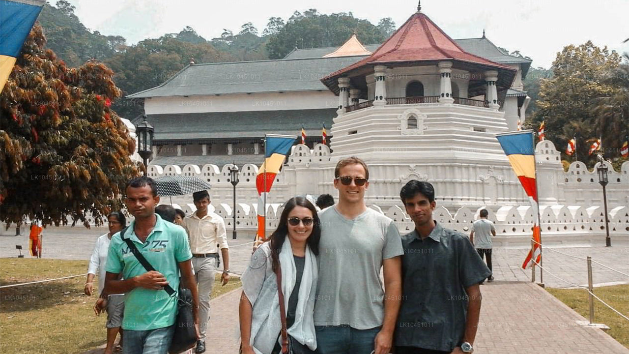 Alrededor de Lanka desde Colombo (4 días)