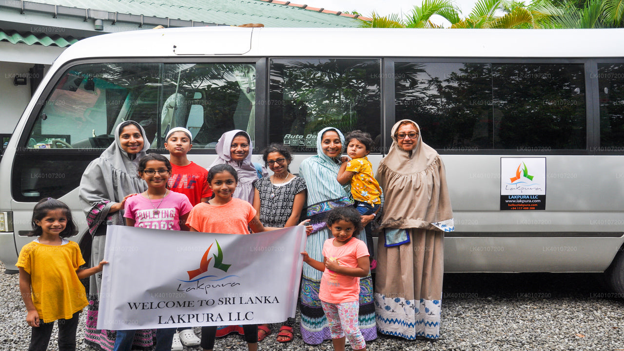 Transporte privado del aeropuerto de Colombo (CMB) a la ciudad de Sigiriya