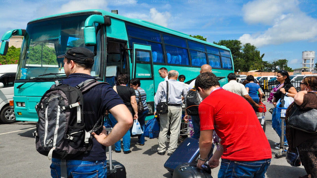 Transfer between Colombo Airport (CMB) and Jetwing Pottuvil Point, Arugam Bay