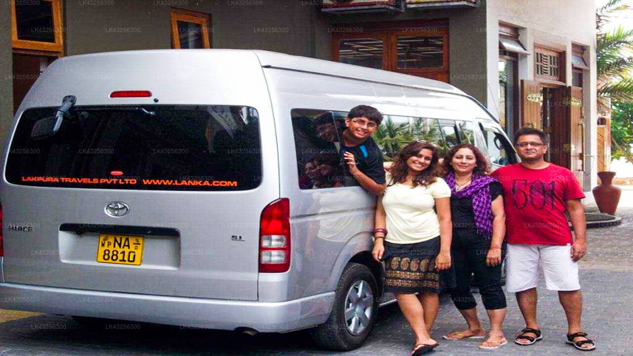 Transfer between Colombo Airport (CMB) and Wewdiya Holiday Home, Mahiyanganaya